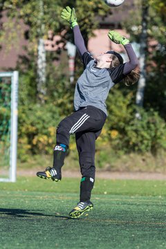 Bild 30 - Frauen SV Henstedt Ulzburg II - TSV Russee : Ergebnis: 6:0